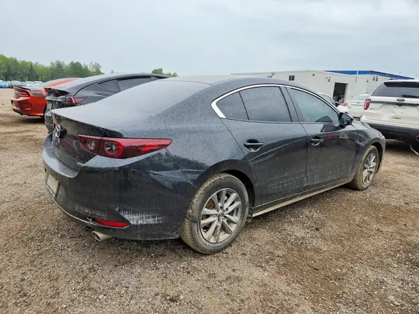 JM1BPACM7S1775837 — 2025 Mazda 3, фото 3 с аукциона Copart 29.09.2026, Подтопление
