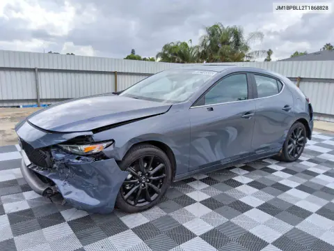 JM1BPBLL2T1868828 — 2026 Mazda 3, Передняя часть, фото до ремонта