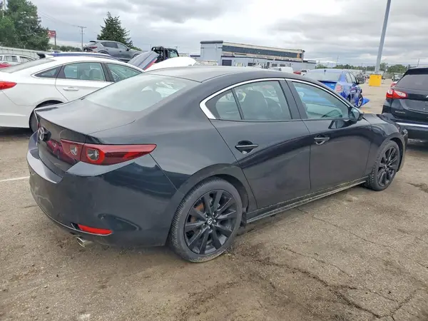 JM1BPABL5T1862369 — 2026 Mazda 3, фото 3 с аукциона Copart, Подтопление