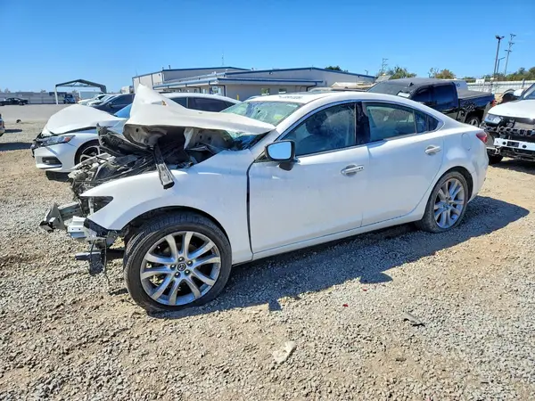 JM1GL1V5XH1112696 — 2017 Mazda 6, Передняя часть (Front End), фото до ремонта