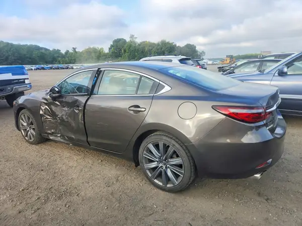 JM1GL1VM5J1319008 — 2018 Mazda 6, фото 2 с аукциона Copart, Боковая часть
