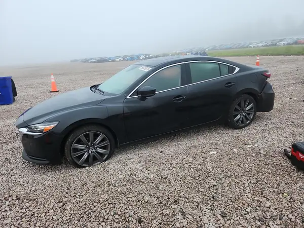 JM1GL1VM0J1329011 — 2018 Mazda 6, Задняя часть (Rear End), фото до ремонта