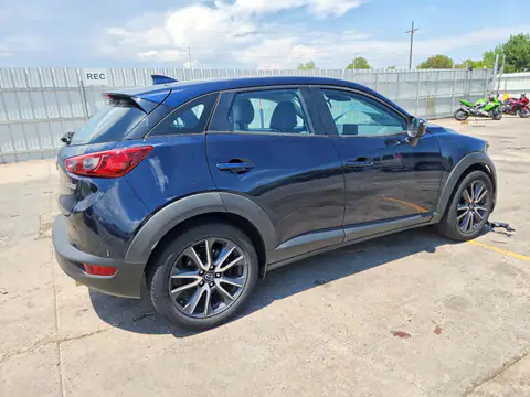 JM1DKFC78J0312737 — 2018 Mazda CX-3, фото 3 с аукциона Copart 14.10.2026, Передняя часть