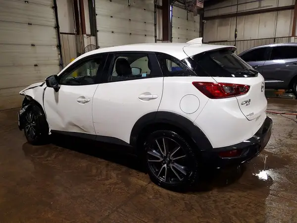 2018 MAZDA CX-3 VIN JM1DKFC78J0319915 фото 2