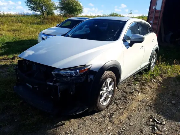 JM1DKFC70K0412817 — 2019 Mazda CX-3, Передняя часть (Front End), фото до ремонта