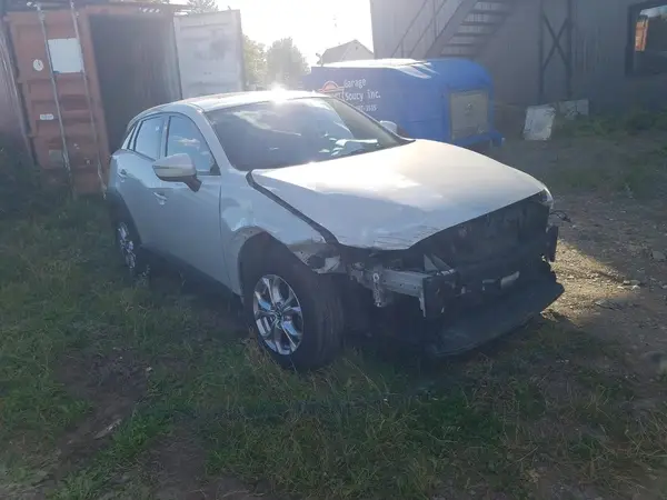 JM1DKFC70K0412817 — 2019 Mazda CX-3, фото 4 с аукциона Copart 06.10.2026, Передняя часть