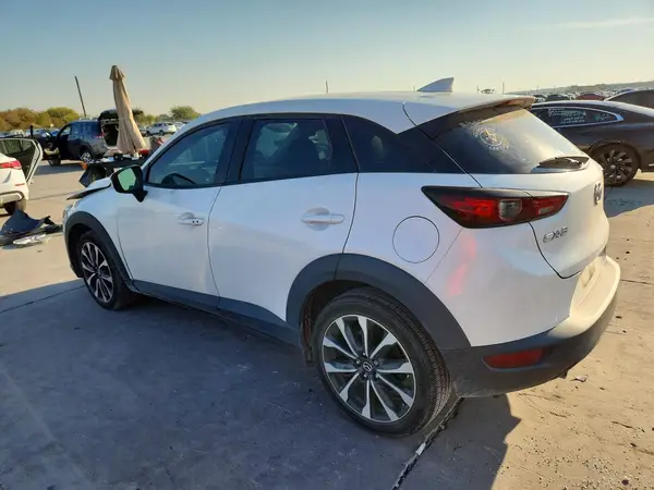 JM1DKDC72K1460074 — 2019 Mazda CX-3, фото 2 с аукциона Copart, Передняя часть