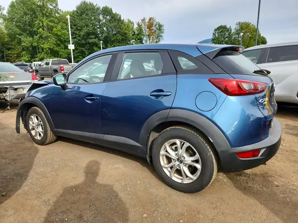 JM1DKFC79K0450224 — 2019 Mazda CX-3, фото 2 с аукциона Copart 08.10.2026, Передняя часть
