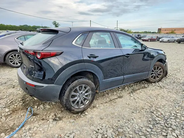 3MVDMAAL0MM261506 — 2021 Mazda CX-30, фото 3 с аукциона Copart, Боковая часть