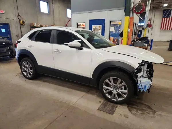 3MVDMBBL7MM316229 — 2021 Mazda CX-30, фото 4 с аукциона Copart, Передняя часть