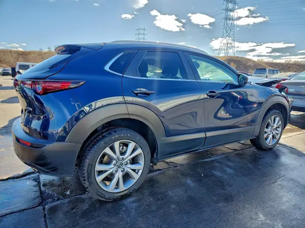 3MVDMBBM1PM525396 — 2023 Mazda CX-30, фото 3 с аукциона Copart 28.09.2026, Передняя часть