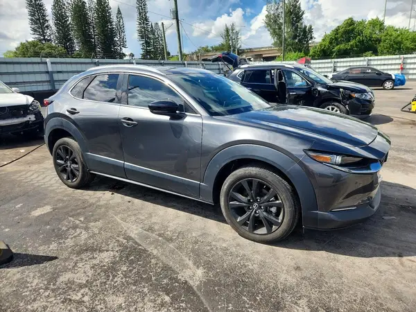 3MVDMBDY7RM718378 — 2024 Mazda CX-30, фото 4 с аукциона Copart 05.10.2026, Передняя часть