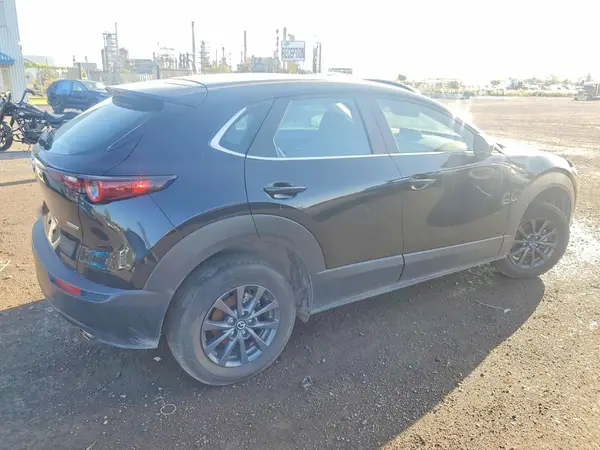 3MVDMBBM2SM854424 — 2025 Mazda CX-30, фото 3 с аукциона Copart 13.10.2026, Передняя часть