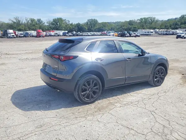 3MVDMBBM8SM832069 — 2025 Mazda CX-30, фото 3 с аукциона Copart, Боковая часть