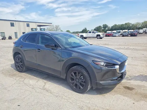 3MVDMBBM8SM832069 — 2025 Mazda CX-30, фото 4 с аукциона Copart, Боковая часть