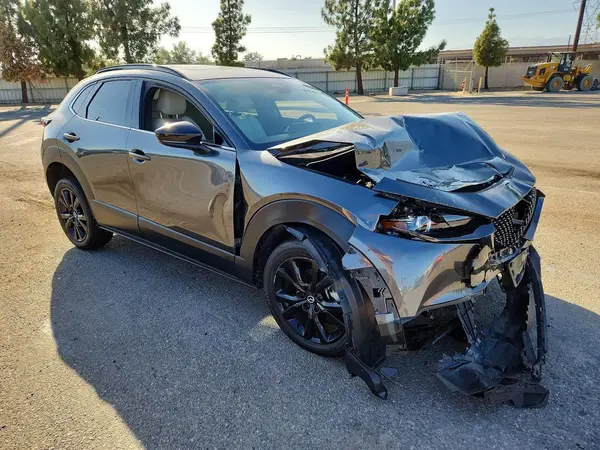 3MVDMBDY9SM820027 — 2025 Mazda CX-30, фото 4 с аукциона Copart, Передняя часть