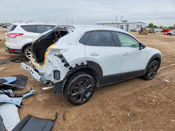 3MVDMBBM5SM836581 — 2025 Mazda CX-30, фото 3 с аукциона Copart, Задняя часть