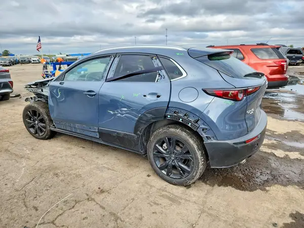 3MVDMBCM3SM760647 — 2025 Mazda CX-30, фото 2 с аукциона Copart, Боковая часть