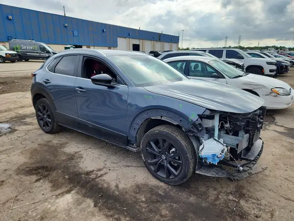3MVDMBCM3SM760647 — 2025 Mazda CX-30, фото 4 с аукциона Copart, Боковая часть