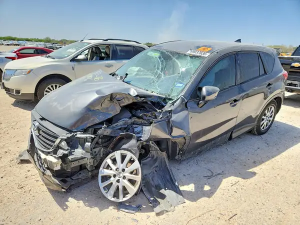 JM3KE2CY0G0841681 Mazda CX-5 2016 — повреждение Передняя часть, фото до ремонта