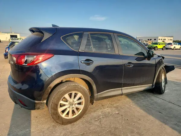 JM3KE2CY2G0848941 — 2016 Mazda CX-5, фото 3 с аукциона Copart 05.10.2026, Передняя часть