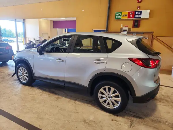 JM3KE4BY0G0661713 — 2016 Mazda CX-5, фото 2 с аукциона Copart 08.10.2026, Передняя часть