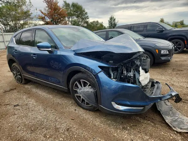 JM3KFBDM8J0378365 — 2018 Mazda CX-5, фото 4 с аукциона Copart 04.10.2026, Передняя часть