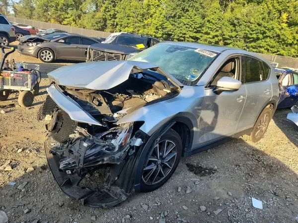 JM3KFBDM2J0306514 — 2018 Mazda CX-5, Передняя часть (Front End), фото до ремонта