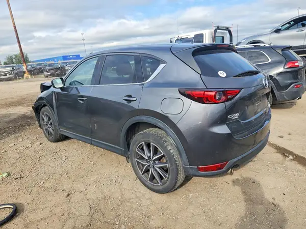 JM3KFBDM8J0457051 — 2018 Mazda CX-5, фото 2 с аукциона Copart, Передняя часть