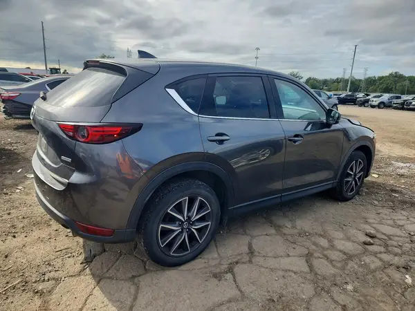 JM3KFBDM8J0457051 — 2018 Mazda CX-5, фото 3 с аукциона Copart, Передняя часть