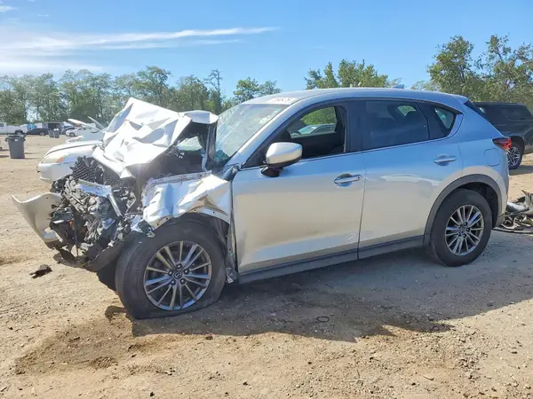 JM3KFBBMXJ0462559 — 2018 Mazda CX-5, Передняя часть (Front End), фото до ремонта