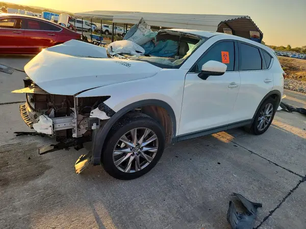 JM3KFBDM0K1626443 — 2019 Mazda CX-5, Опрокидывание (Rollover), фото до ремонта