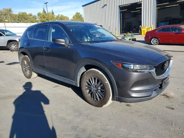 JM3KFACM9K1501677 — 2019 Mazda CX-5, фото 4 с аукциона Copart, Боковая часть