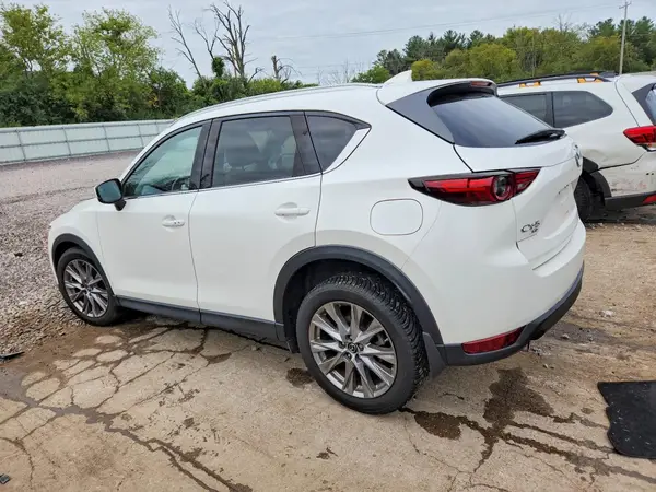 JM3KFBDM6L0757643 — 2020 Mazda CX-5, фото 2 с аукциона Copart, Передняя часть