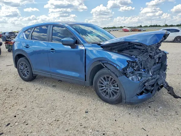 JM3KFACM2M1320696 — 2021 Mazda CX-5, фото 4 с аукциона Copart 01.10.2026, Передняя часть
