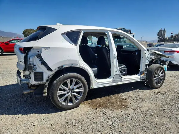 JM3KFBDM2M1486897 — 2021 Mazda CX-5, фото 3 с аукциона Copart, Передняя часть