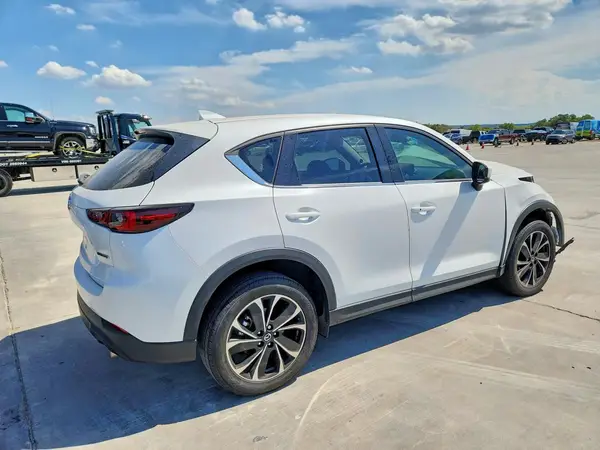 JM3KFBEM5N1538779 — 2022 Mazda CX-5, фото 3 с аукциона Copart 28.09.2026, Передняя часть
