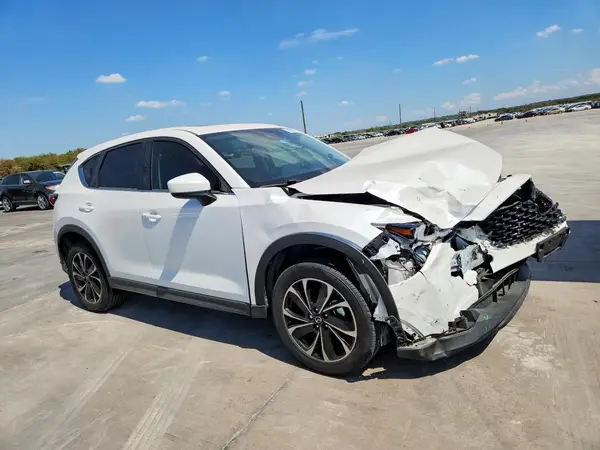 JM3KFBEM5N1538779 — 2022 Mazda CX-5, фото 4 с аукциона Copart 28.09.2026, Передняя часть