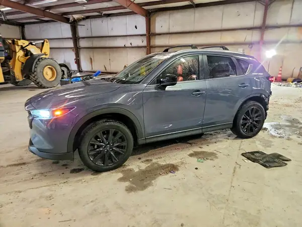 JM3KFBCM2N0617755 — 2022 Mazda CX-5, Задняя часть (Rear End), фото до ремонта