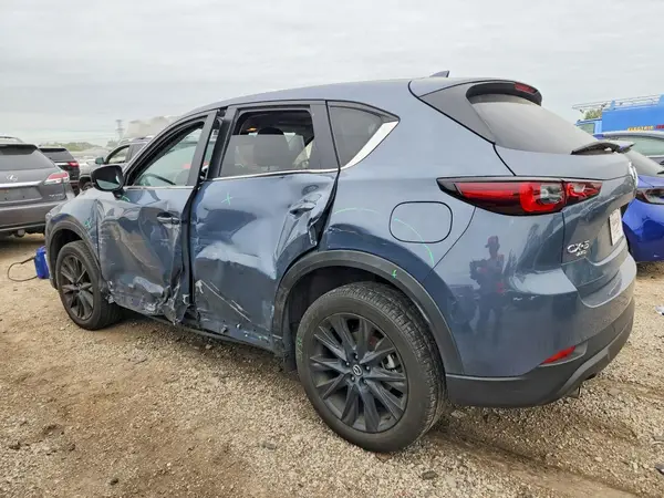 JM3KFBCM1N0532504 — 2022 Mazda CX-5, фото 2 с аукциона Copart, Боковая часть