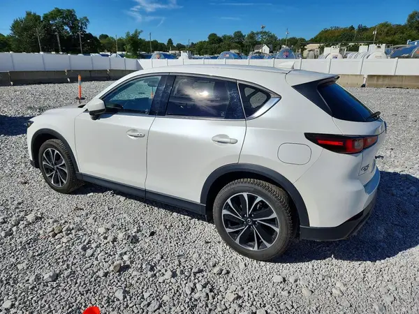 JM3KFBEM6N0588497 — 2022 Mazda CX-5, фото 2 с аукциона Copart 02.10.2026, Боковая часть
