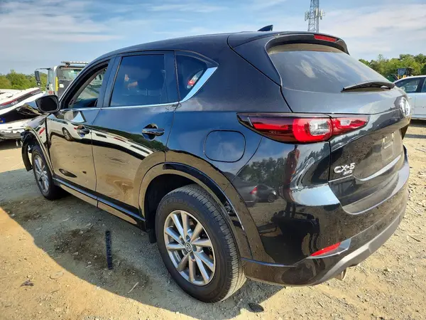 JM3KFBBL8S0677852 — 2025 Mazda CX-5, фото 2 с аукциона Copart, Передняя часть