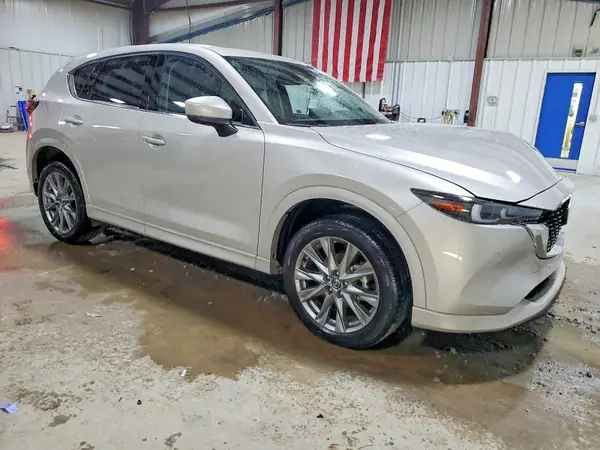 JM3KFBEM1S0734929 — 2025 Mazda CX-5, фото 4 с аукциона Copart, Передняя часть