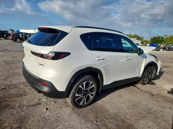 JM3KMCHA1T0125810 — 2026 Mazda CX-5, фото 3 с аукциона Copart, Передняя часть