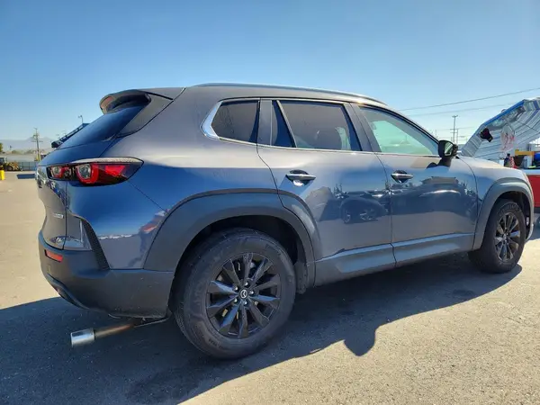 7MMVABBM3RN210512 — 2024 Mazda CX-50, фото 3 с аукциона Copart, Боковая часть