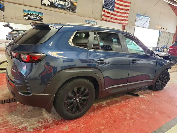 7MMVABBM3SN343048 — 2025 Mazda CX-50, фото 3 с аукциона Copart, Передняя часть
