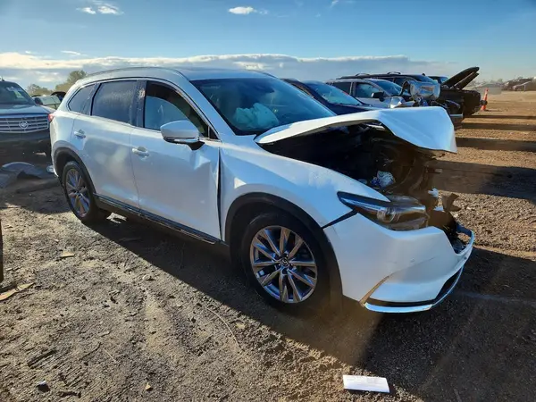JM3TCBDY5N0600561 — 2022 Mazda CX-9, фото 4 с аукциона Copart, Передняя часть