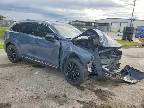 JM3TCBDY1P0657343 — 2023 Mazda CX-9, фото 4 с аукциона Copart, Передняя часть