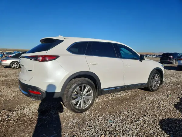 JM3TCBEY6P0641511 — 2023 Mazda CX-9, фото 3 с аукциона Copart, Передняя часть