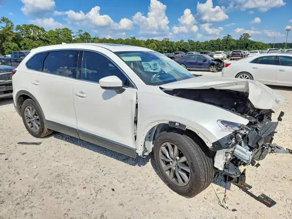 JM3TCBCY0P0638252 — 2023 Mazda CX-9, фото 4 с аукциона Copart, Передняя часть